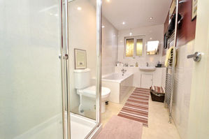 Photo 17- click for photo gallery